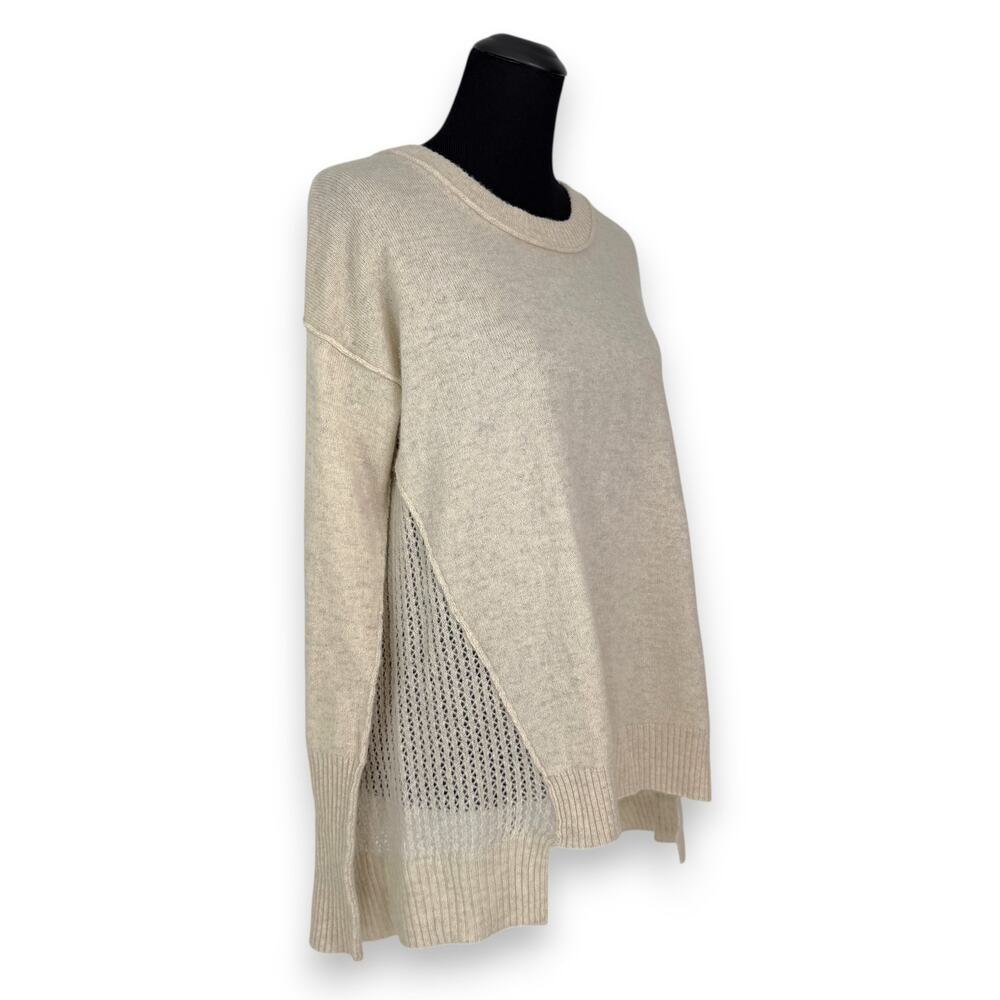 Kokun | M | 100% Cashmere Notch Hem Perforated Knit Long Sleeve Crewneck Sweater
